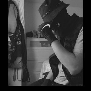 Meet your Posher, Lens